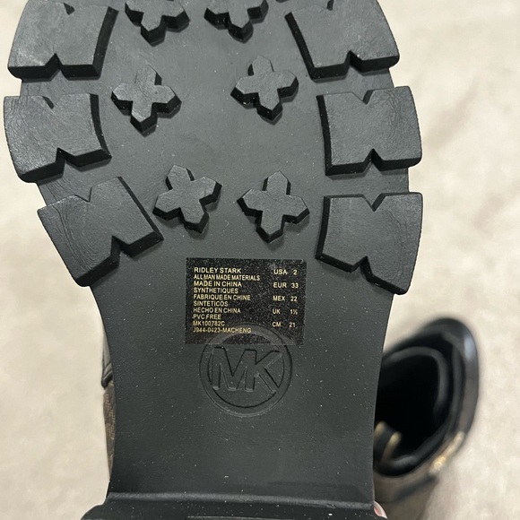 MICHAEL KORS Kids Boots - Picture 3 of 4